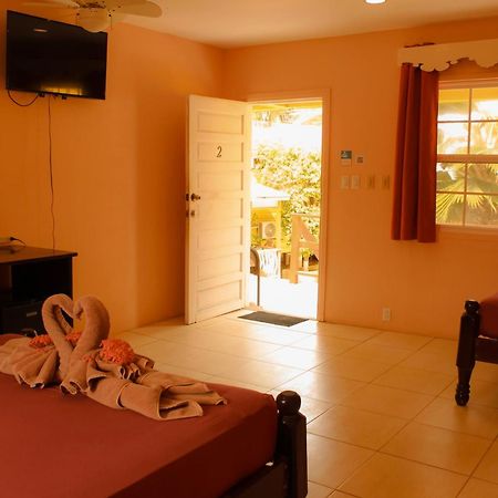 Tropical Paradise Caye Caulker Luaran gambar